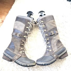 Sorel conquest Carly brown taupe boots 8